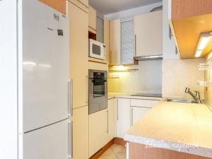 Pronájem bytu 2+kk, Praha - Záběhlice, Velenovského, 52 m2