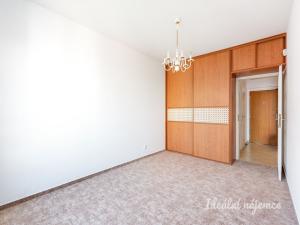 Pronájem bytu 2+kk, Praha - Záběhlice, Velenovského, 52 m2