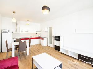 Pronájem bytu 2+kk, Praha - Žižkov, Olgy Havlové, 46 m2