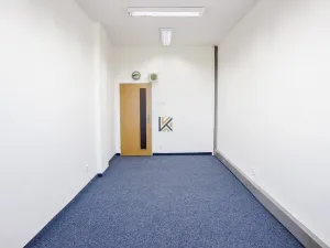 Pronájem kanceláře, Praha - Chodov, Roztylská, 70 m2