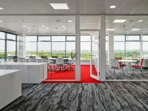 Pronájem kanceláře, Praha - Stodůlky, Bucharova, 1244 m2