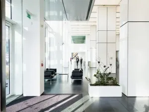 Pronájem kanceláře, Praha - Nusle, Hvězdova, 330 m2