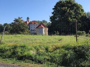 Prodej pozemku pro bydlení, Libá, 1000 m2