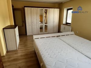 Prodej rodinného domu, Chodský Újezd, 210 m2