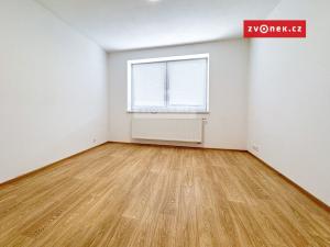 Pronájem bytu 2+kk, Uherské Hradiště - Sady, Jabloňová, 54 m2