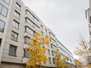 Pronájem garážového stání, Praha - Smíchov, Karla Engliše, 13 m2
