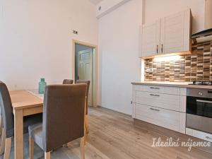 Pronájem bytu 3+1, Brno, Údolní, 135 m2