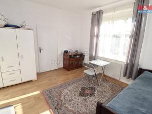 Prodej bytu 2+kk, Karlovy Vary - Rybáře, Rohová, 42 m2