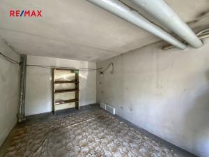 Prodej garáže, Toužim, Sídliště, 20 m2