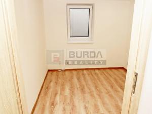 Prodej bytu 2+kk, Neratovice, 33 m2