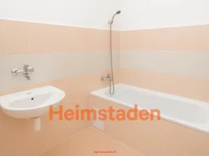 Pronájem bytu 2+1, Karviná - Nové Město, nám. Budovatelů, 55 m2