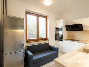 Pronájem bytu 3+1, Praha - Hloubětín, Sadská, 65 m2