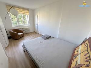 Pronájem bytu 2+kk, Praha - Žižkov, Sudoměřská, 45 m2