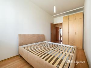 Pronájem bytu 2+kk, Praha - Vysočany, Poděbradská, 51 m2