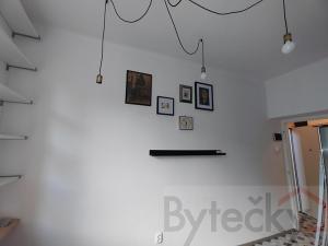 Pronájem bytu 1+kk, Praha - Břevnov, Vodňanského, 24 m2