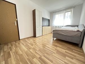 Pronájem bytu 2+kk, Jablonec nad Nisou, Jizerská, 50 m2