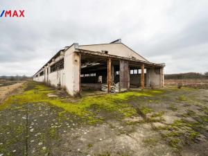 Prodej pozemku pro komerční výstavbu, Přelouč, 9053 m2