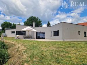 Prodej rodinného domu, Lom - Loučná, Tyršova stezka, 223 m2