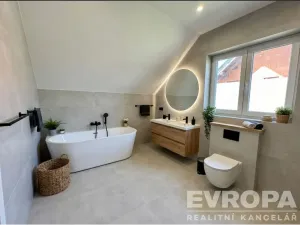 Prodej rodinného domu, Čižice, 192 m2