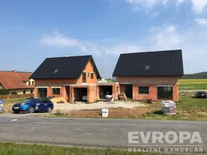 Prodej rodinného domu, Čižice, 192 m2