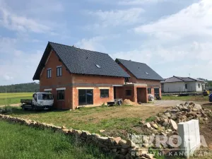 Prodej rodinného domu, Čižice, 192 m2