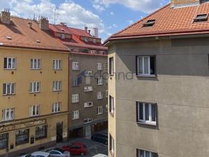 Pronájem bytu 1+kk, Praha - Strašnice, Za poštou, 32 m2