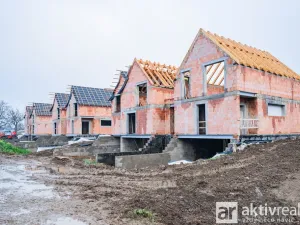 Prodej rodinného domu, Lužec nad Vltavou, K Zahrádkám, 143 m2