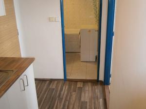 Pronájem bytu 1+kk, Praha - Strašnice, Černokostelecká, 28 m2