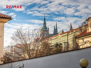 Prodej bytu 3+kk, Praha - Malá Strana, Sněmovní, 54 m2