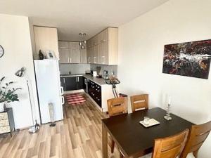 Prodej bytu 2+kk, Praha - Háje, Loosova, 54 m2