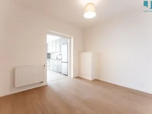 Pronájem bytu 2+kk, Třebíč, Karlovo nám., 60 m2