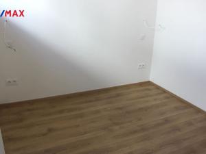 Pronájem bytu 2+kk, Zlín, Tyršovo nábřeží, 54 m2