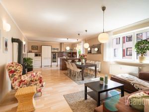 Prodej vily, České Budějovice, B. Smetany, 290 m2