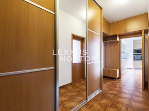 Prodej bytu 3+kk, Praha - Kbely, Martinická, 66 m2