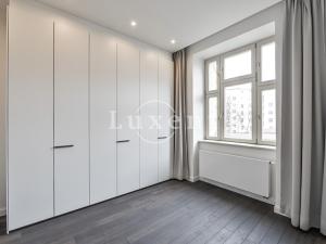 Pronájem bytu 3+kk, Praha - Vinohrady, Laubova, 95 m2