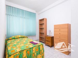 Prodej bytu 4+1, Torrevieja, Španělsko, 65 m2