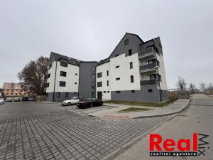 Pronájem bytu 3+kk, Pohořelice, U Kasáren, 68 m2