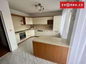 Pronájem rodinného domu, Zlín, Horní Vršava VII, 260 m2