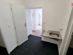 Pronájem obchodního prostoru, Kladno, Gorkého, 93 m2