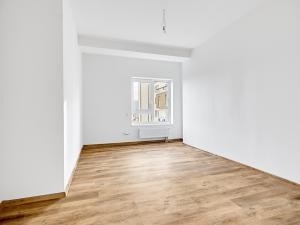 Prodej bytu 3+kk, Karlovy Vary, Dubová, 71 m2