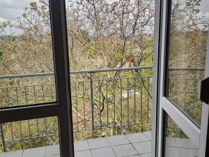 Pronájem bytu 3+kk, Praha - Suchdol, Suchdolské náměstí, 99 m2