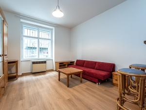 Pronájem bytu 1+kk, Praha - Vinohrady, Libická, 27 m2