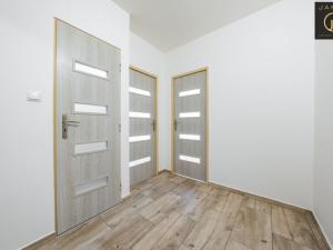 Pronájem bytu 2+kk, Kladno - Kročehlavy, Anglická, 42 m2