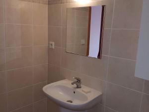 Pronájem bytu 1+kk, Hradec Králové, Ve Stromovce, 34 m2