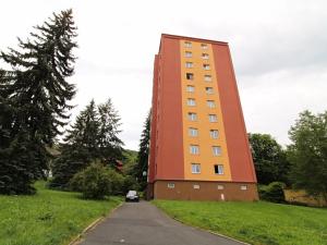 Prodej bytu 2+1, Karlovy Vary, Lidická, 62 m2