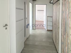 Pronájem bytu 2+1, Praha - Žižkov, Na vrcholu, 51 m2