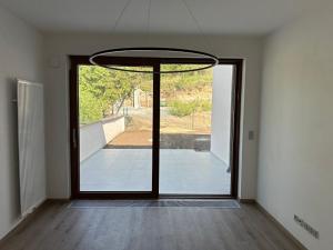 Pronájem bytu 2+kk, Praha - Prosek, Prosecká, 80 m2