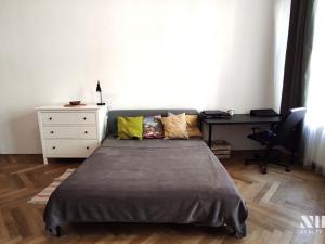 Pronájem bytu 2+kk, Praha - Smíchov, Lidická, 76 m2