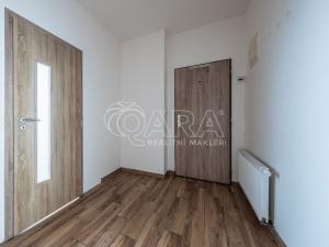 Pronájem bytu 2+kk, Praha - Malešice, U tvrze, 58 m2