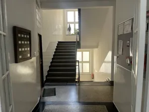 Pronájem bytu 1+1, Praha - Malá Strana, Hellichova, 50 m2